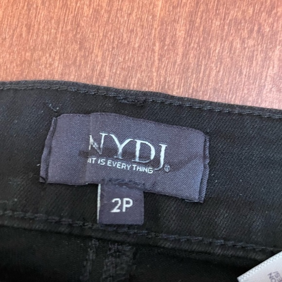 NYDJ Women's Petite Marilyn Straight Jeans with Catwalk Embroidery Details 2P - Picture 7 of 16